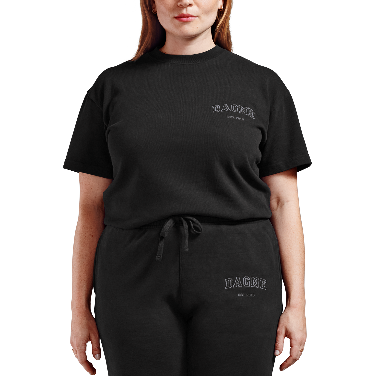 NoPDP - hover Stella is 5’7 wearing a size M t-shirt.