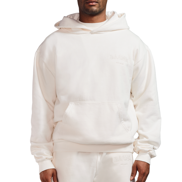 NoPDP - hover Jenry is 6'0 wearing a size M sweatshirt.