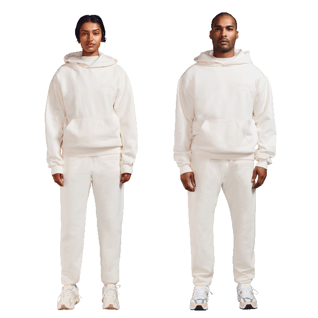 Model Left: Varsha is 5’11” wearing size S,  Model Right: Jenry is 6’0” wearing size M