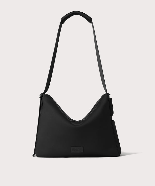 Large Shoulder bag in a black seen from the front view. 
