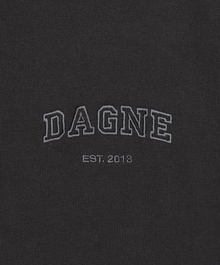 Varsity Logo T-shirt in Onyx, 4X