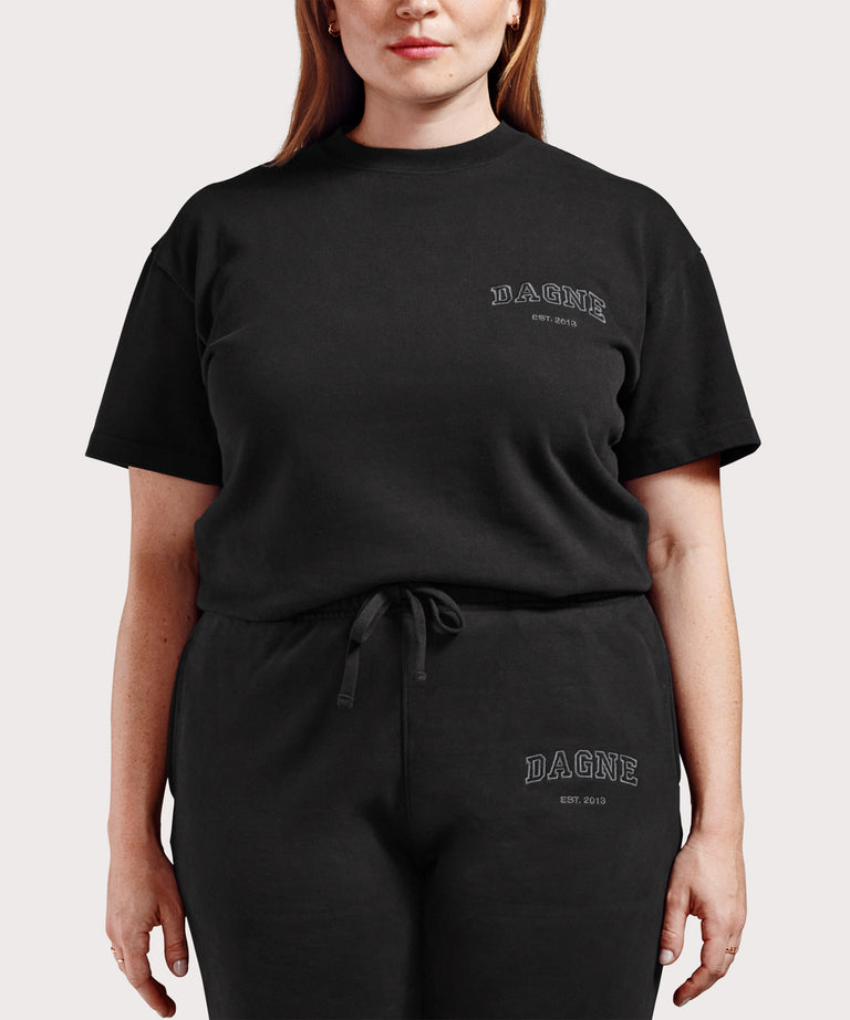 Varsity Logo T-shirt in Onyx, Large