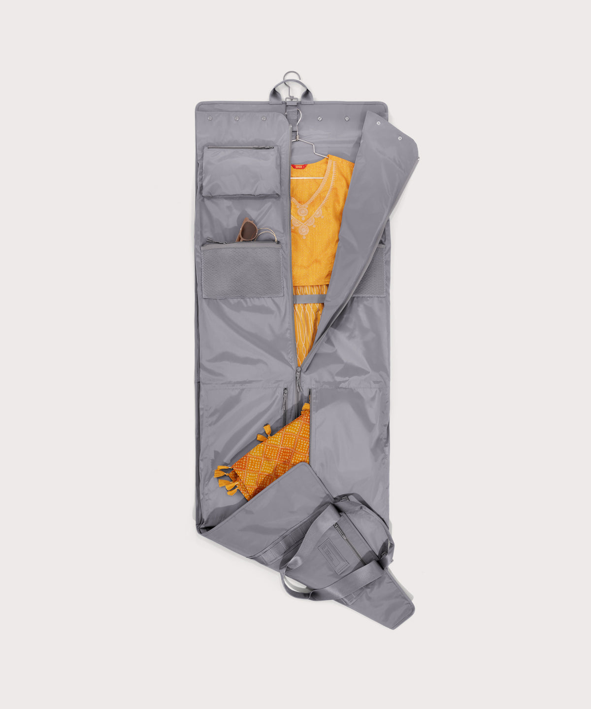 hover Top down of Capri garment bag in ash 
