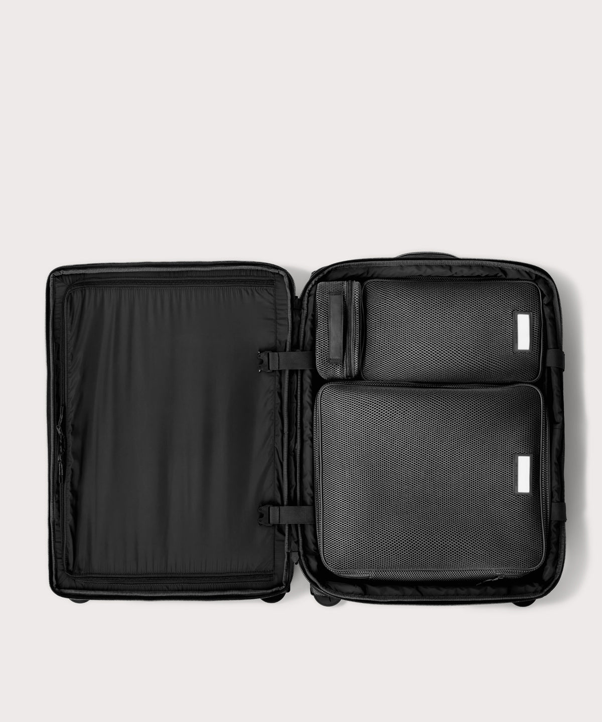 Caption: Extra extra large, extra large, and extra large Roma in 28.5” Sydney